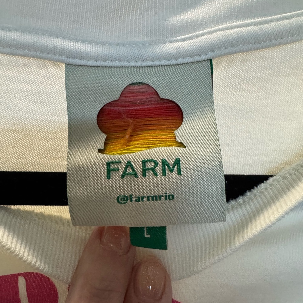FARM Rio White Tee “sounds like Brazil” graphic - Picture 3 of 3